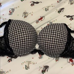 Victoria’s Secret Dream Angels Push-Up!